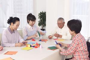 精度の高く安全なインプラント治療