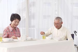 コンタクトレンズの魅力と便利な通販サイトの活用方法を徹底解説