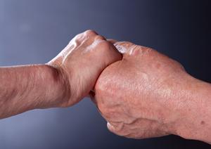 札幌で実現する美しい歯並び！マウスピース矯正の効果とクリニック選びのポイント