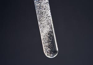 一日で仮歯が入る千代田区のインプラント